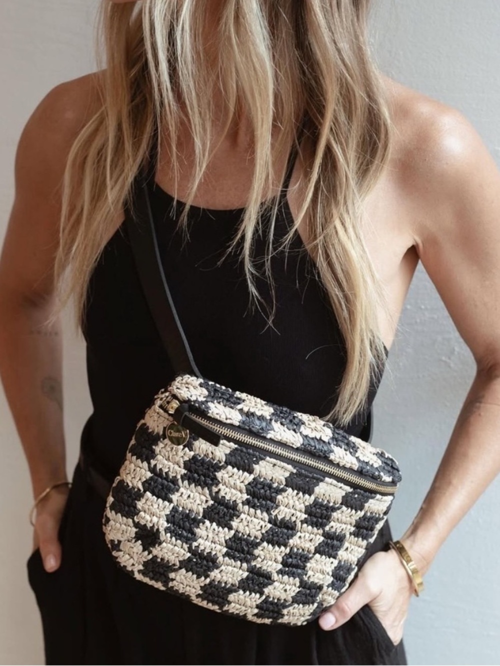 Clare V Checkerboard Woven Belt Bag NWT Black Natural Checker Raffia - Picture 9 of 9